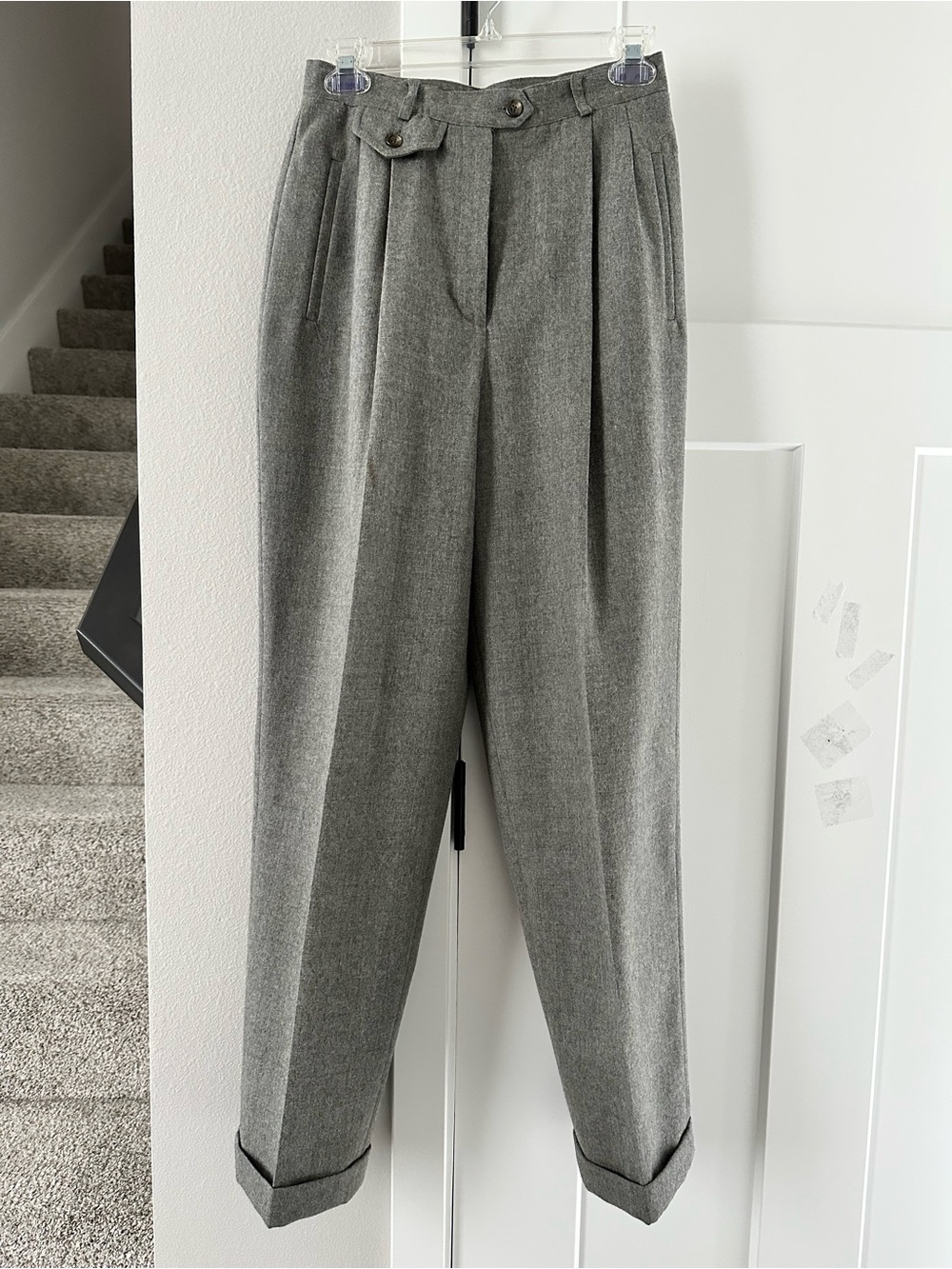 Ralph Lauren Gray Pleated 100% Worsted Wool Trousers Fully Lined size 4